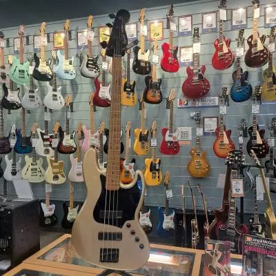 Squier Contemporary Active Jazz Bass